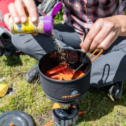 Jetboil 1.5L Ceramic Cook Pot -Coghlan's Store 1107871 insitu03