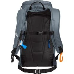 CamelBak SnoBlast 22 70oz. Hydration Pack -Coghlan's Store 2781002000 V3