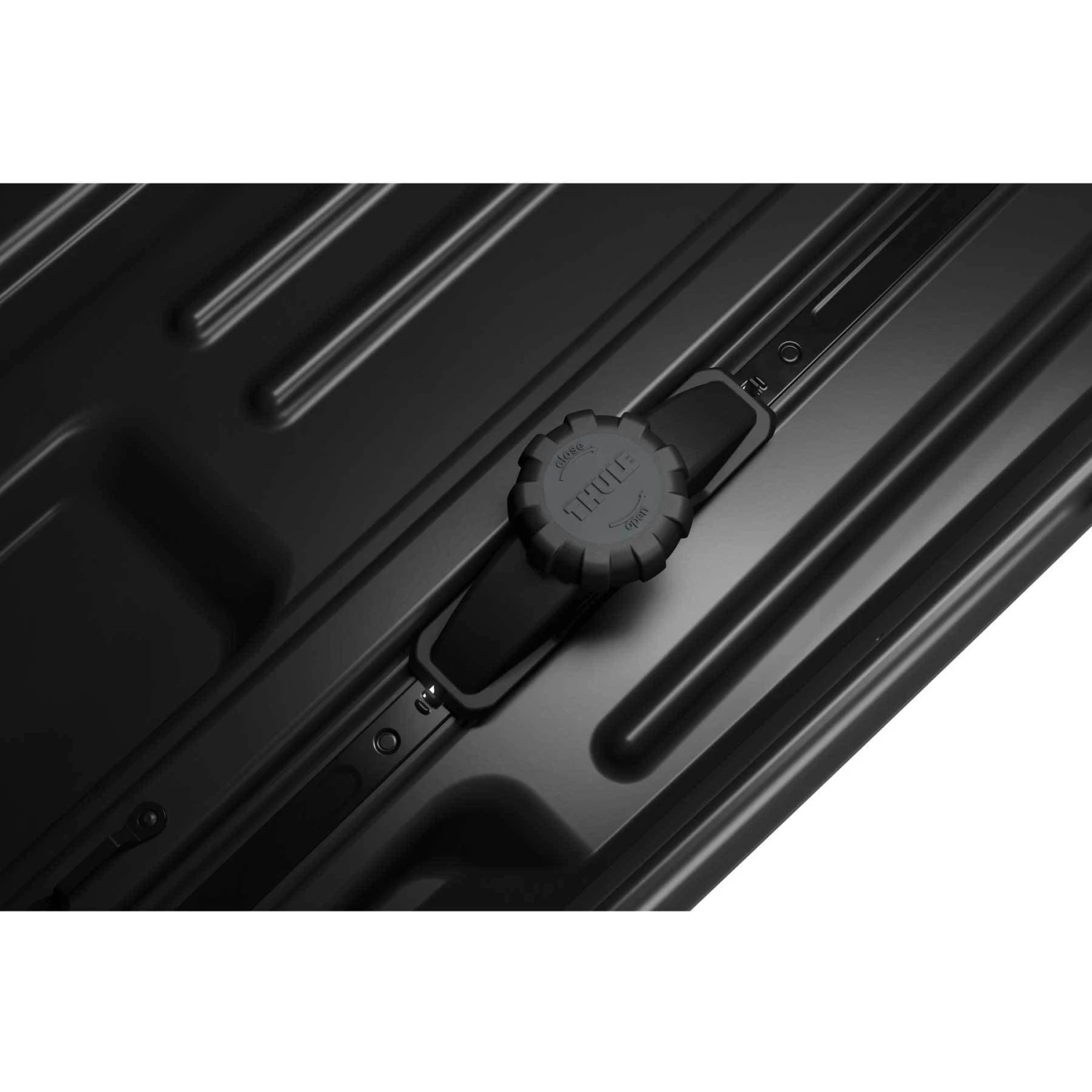 Thule Force XT XL 18 Cu Ft Rooftop Luggage Box 8 Thule Force XT XL 18 Cu Ft Rooftop Luggage Box - Image 8