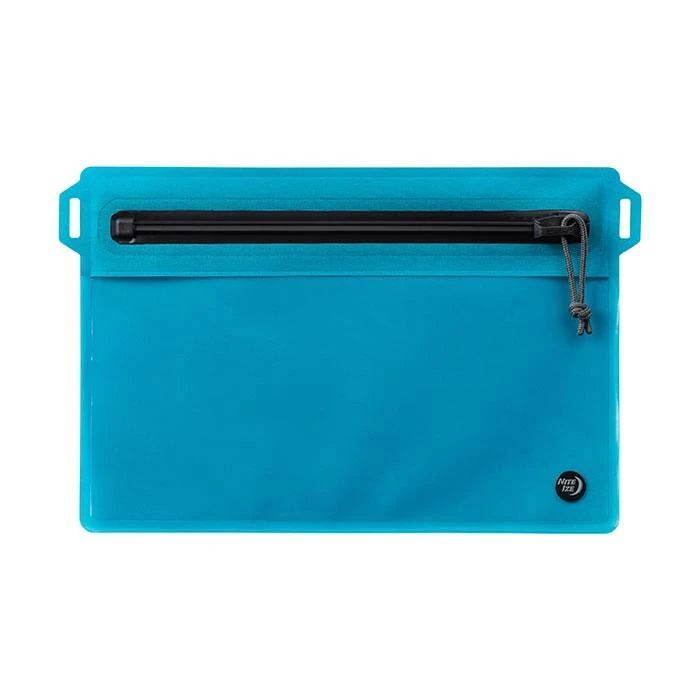 Nite Ize RunOffWaterproof Medium Travel Pouch 3 Nite Ize RunOffWaterproof Medium Travel Pouch - Image 3