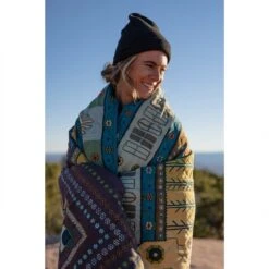 Kelty Jeanie's Blanket -Coghlan's Store f 4598e000 906e 44f9 b7cd cbfb62737339